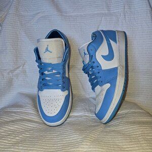 Jordan 1 Low UNC (Women's)